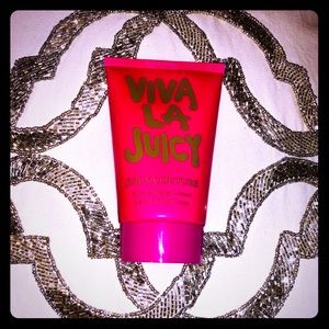 Viva La Juicy Juicy Couture 4.2 FL OZ Body Lotion